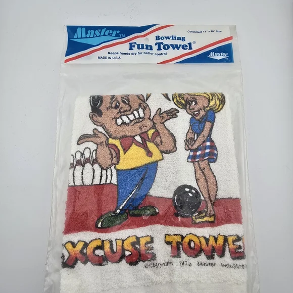 Vintage 90s Bowling Ball Fun Sport Towels Pair Master Industries NOS Comic Towel - Picture 3 of 10